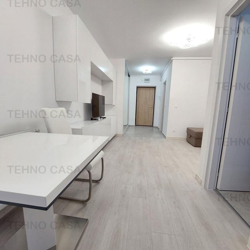 Hills Brauner, metrou 700 m, garsoniera lux, et. 3, centrala, 40 mp.