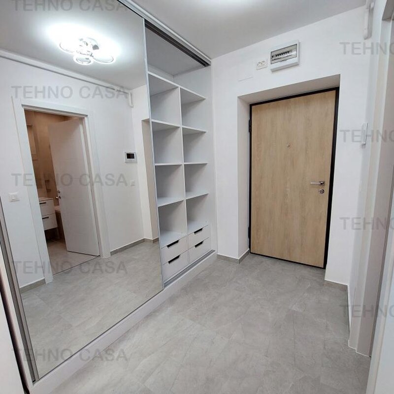 Hills Brauner, metrou 700 m, garsoniera lux, et. 3, centrala, 40 mp.